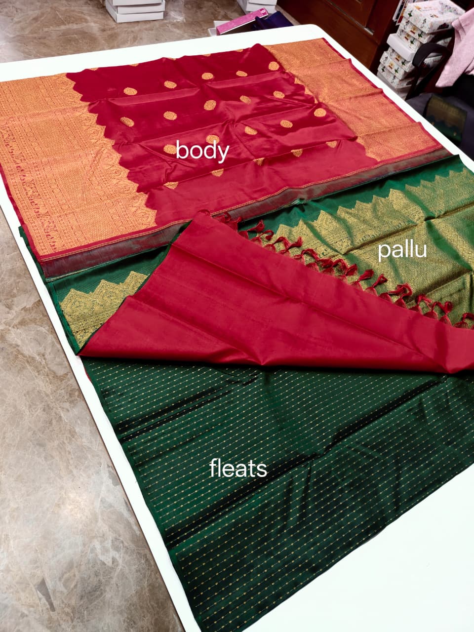 Sindoor Red with Green Pure Kanchipuram Handwoven Silk Saree